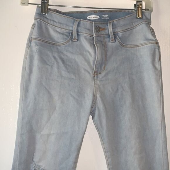 Old Navy Ballerina Legging Jeans Girls  Size 16 Light Wash Denim Distressed - Picture 4 of 8